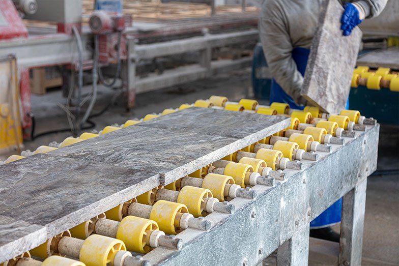 SU MARBLE, SU MERMER, SU DOĞAL TAŞ, BANU BEKİŞOĞLU, Silver travertine, travertine, blue stone, carrara marble, afyon gri, afyon blue, gümüş trav