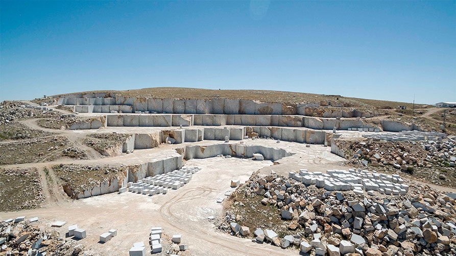 SU MARBLE, SU MERMER, SU DOĞAL TAŞ, BANU BEKİŞOĞLU, Silver travertine, travertine, blue stone, carrara marble, afyon gri, afyon blue, gümüş trav